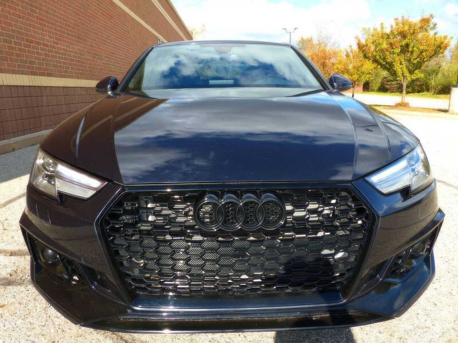 Audi A4      2018