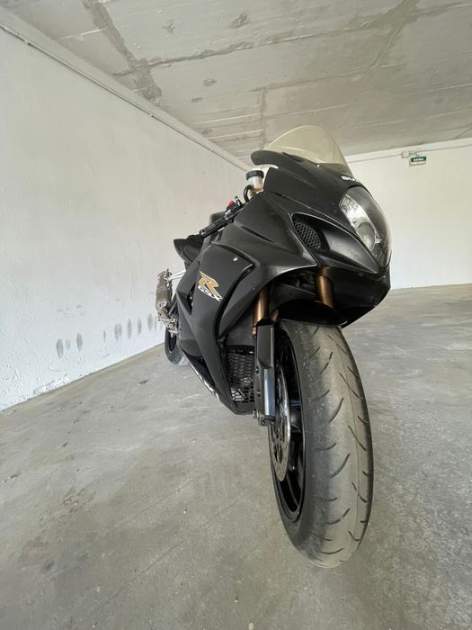 Moto GSXR 1000 K7