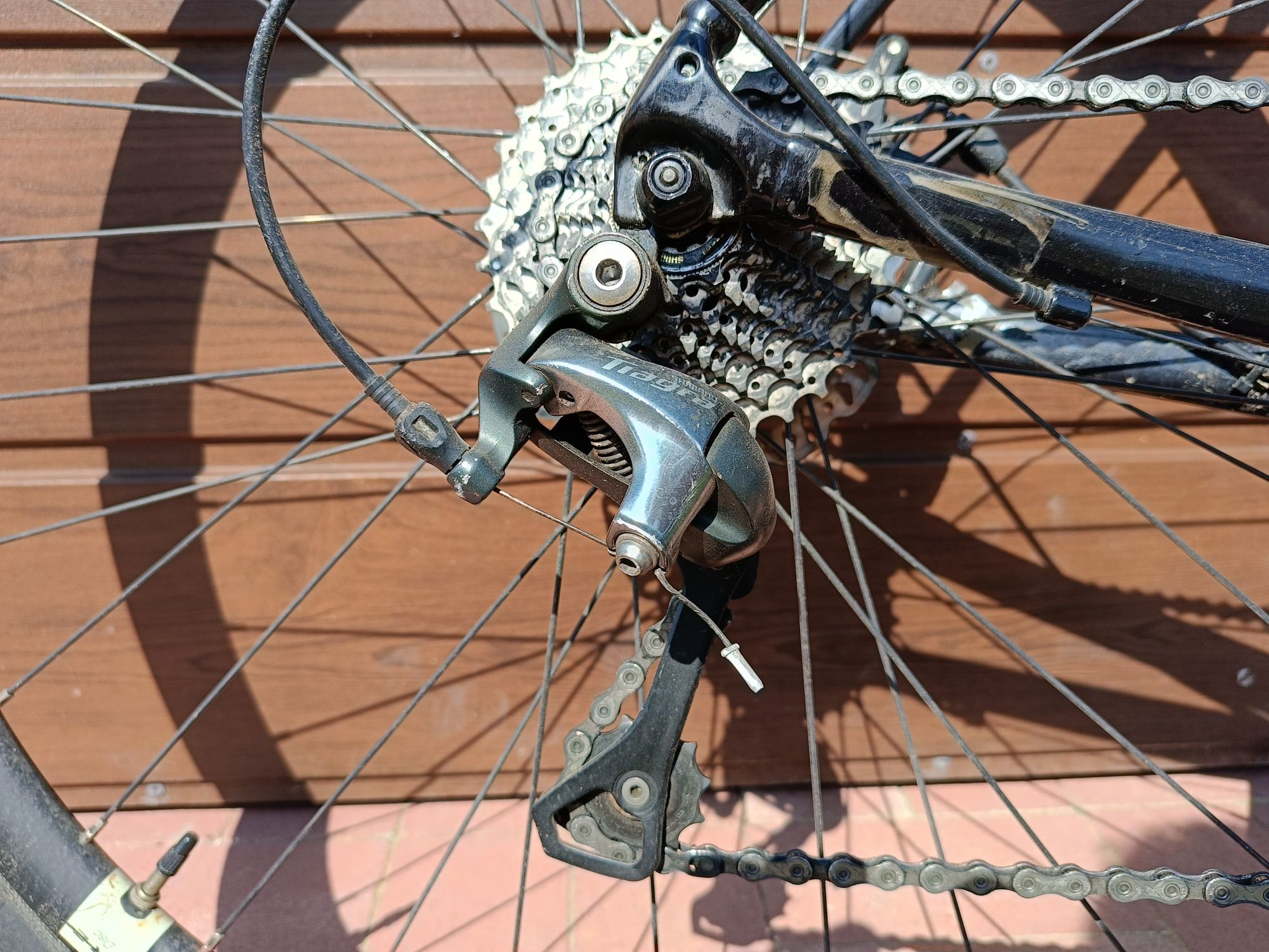 Rower szosowy Giant defy Tiagra