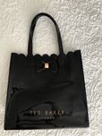 Carteira Ted Baker Preta