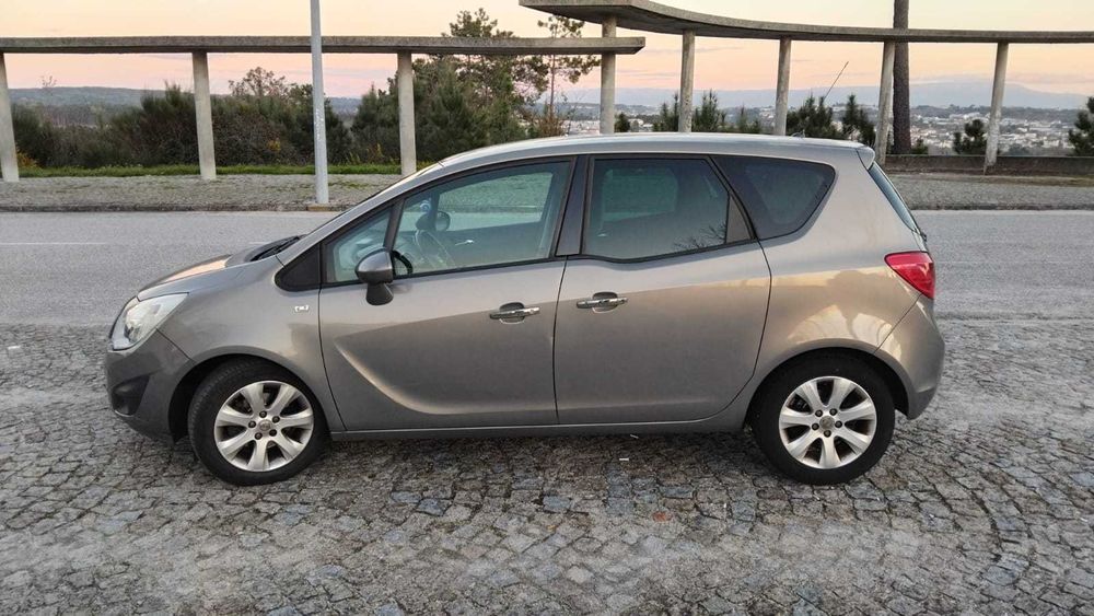 Opel Meriva 2010
