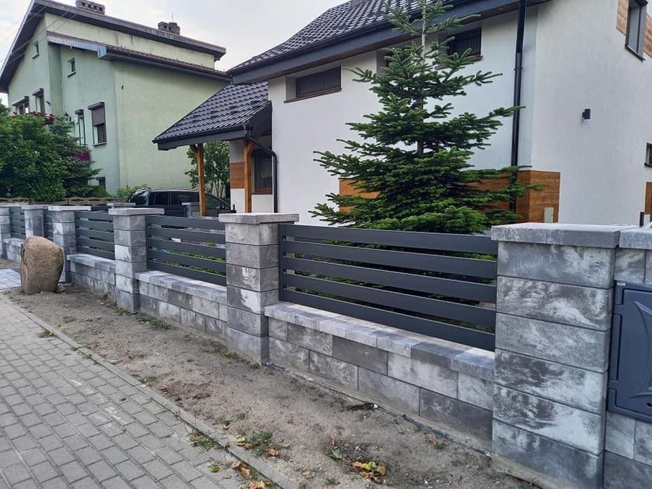 Murowanie plotu ogrodzeń modułowych, łupanych DREW-BET JONIEC STYROBUD