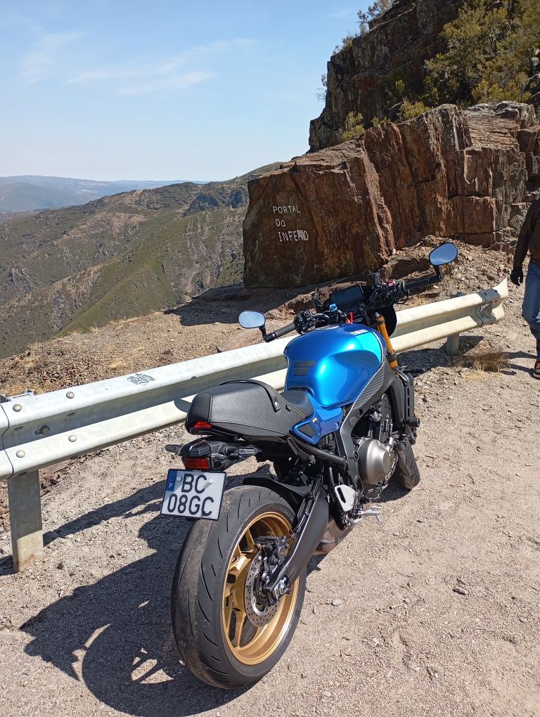 Mota Yamaha XSR900