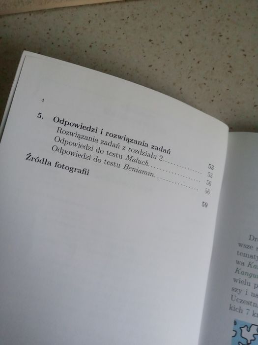 Książka niesforne kalendarze i nierównostki matematyka z kangurekiem