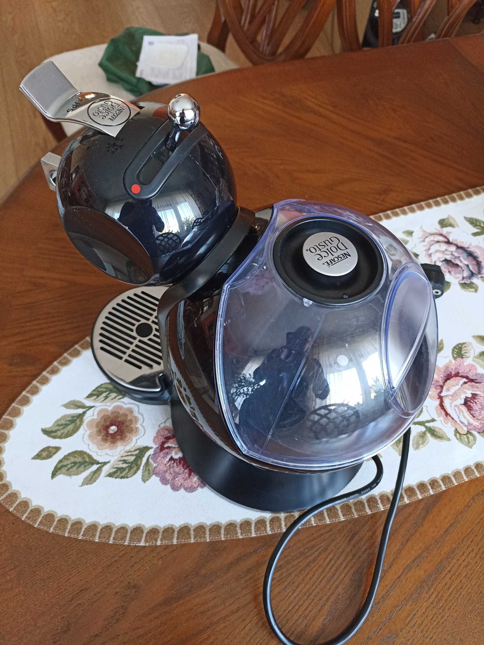 Ekspres do kawy  KRUPS Nescafe Dolce Gusto model KP2101