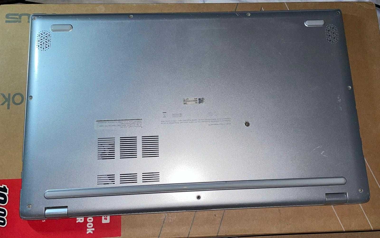 ASUS VivoBook 17" | i3, 8GB RAM, SSD 512GB | Windows 11