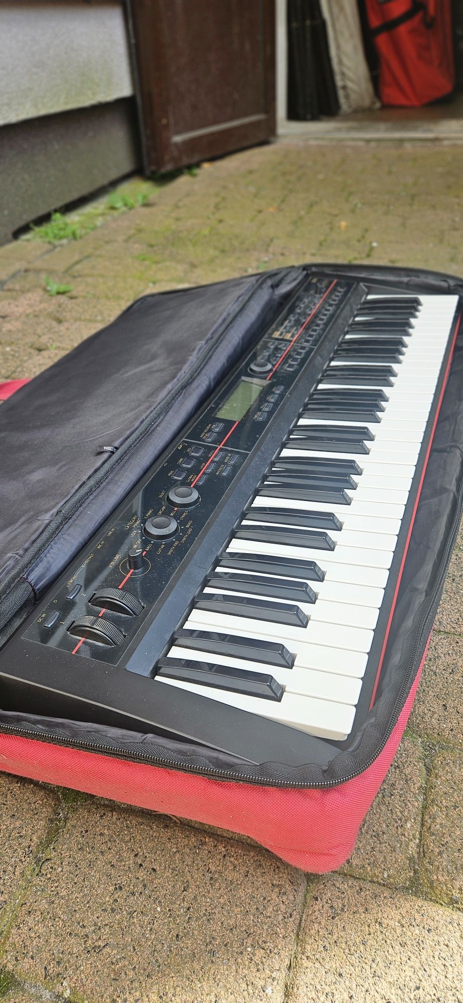 Korg Kross Syntezator