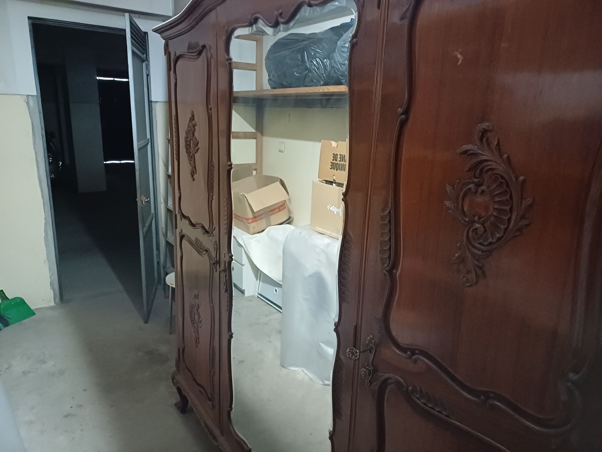 Guarda vestidos nogueira americana madeira maciça