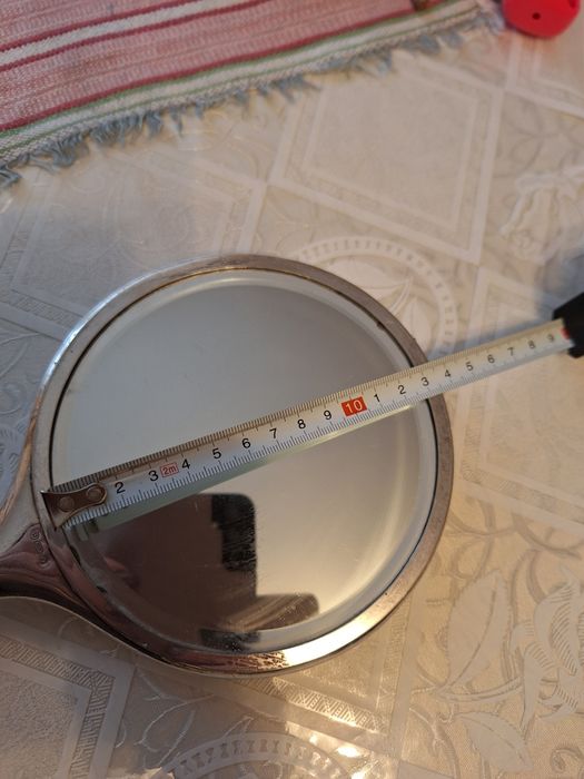 Посріблене зеркало.