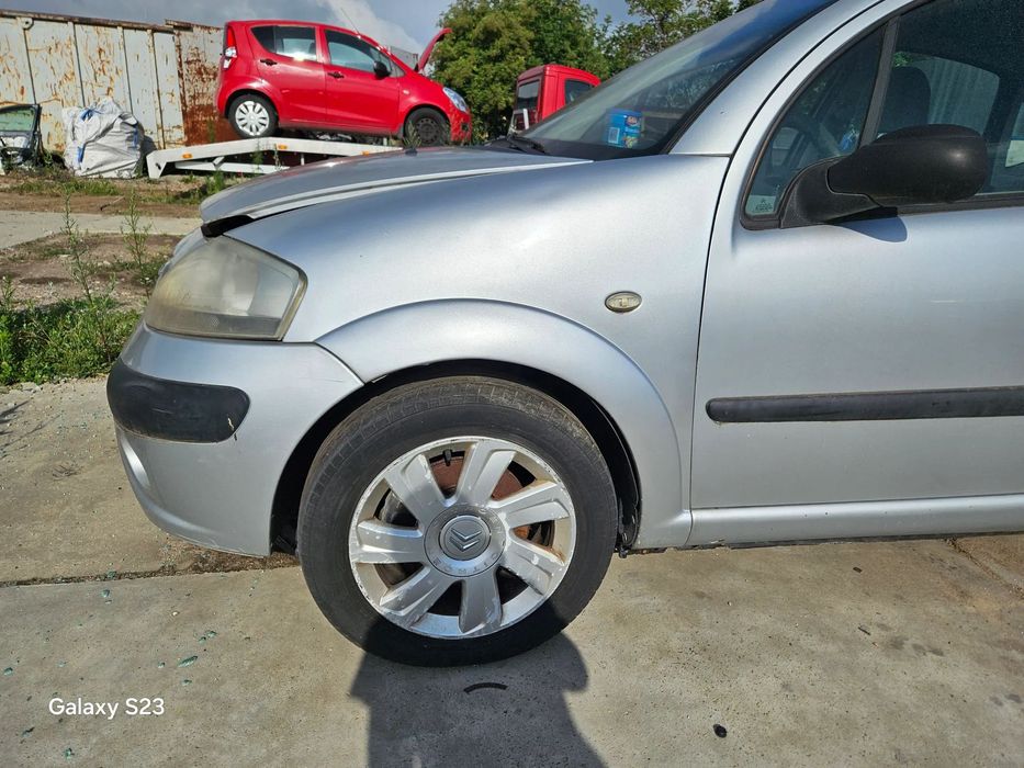 Błotnik lewy prawy Citroen C3 I 2006r EZRC 5d hatchback