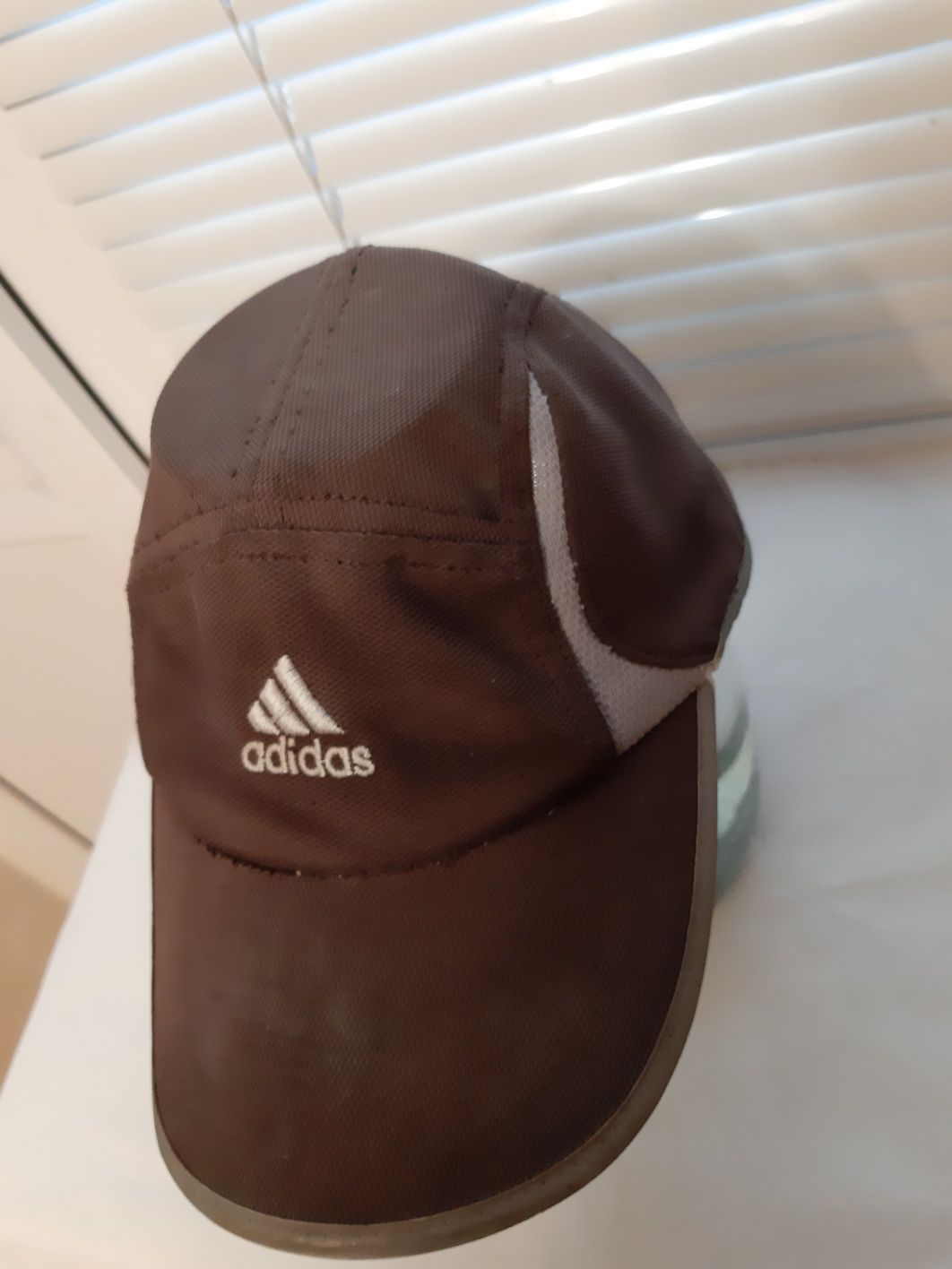 Продам Стильную Кепку б/у
