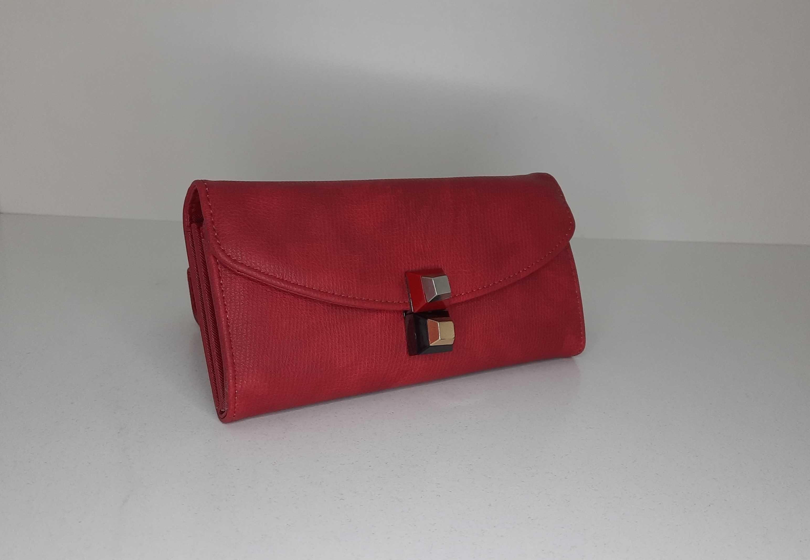 Женский новый кошелёк ROMINA&CO цвет красный.