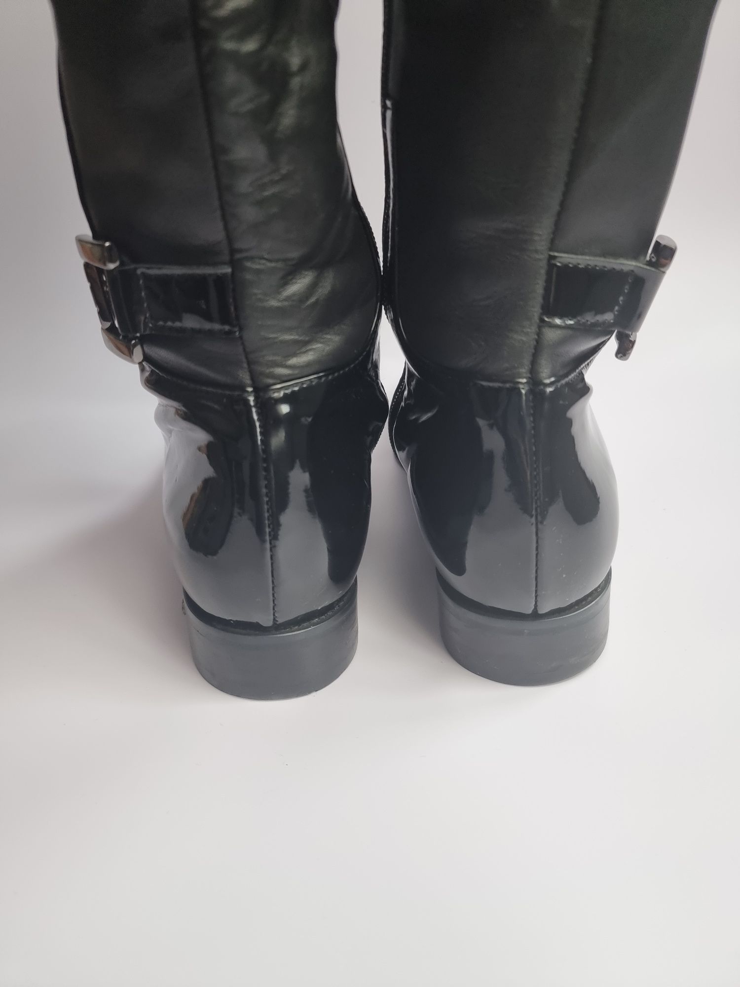 Buty czarne skórzane kozaki damskie zimowe rozmiar 40 Prima Moda