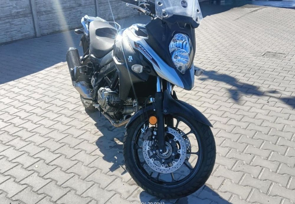 Suzuki v strom 650