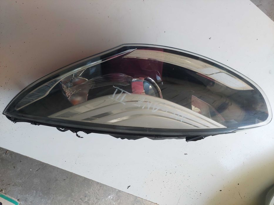 farol esq Renault megane 3