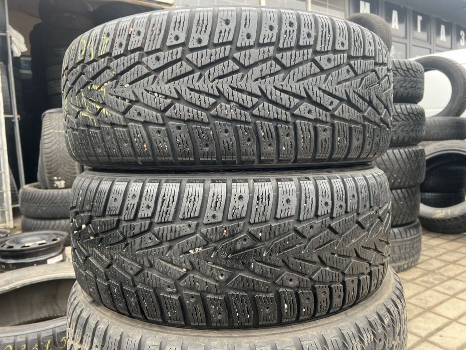 Шини 225/55/17 8мм‼️; Nokian; пари; зимові; резина склад R17