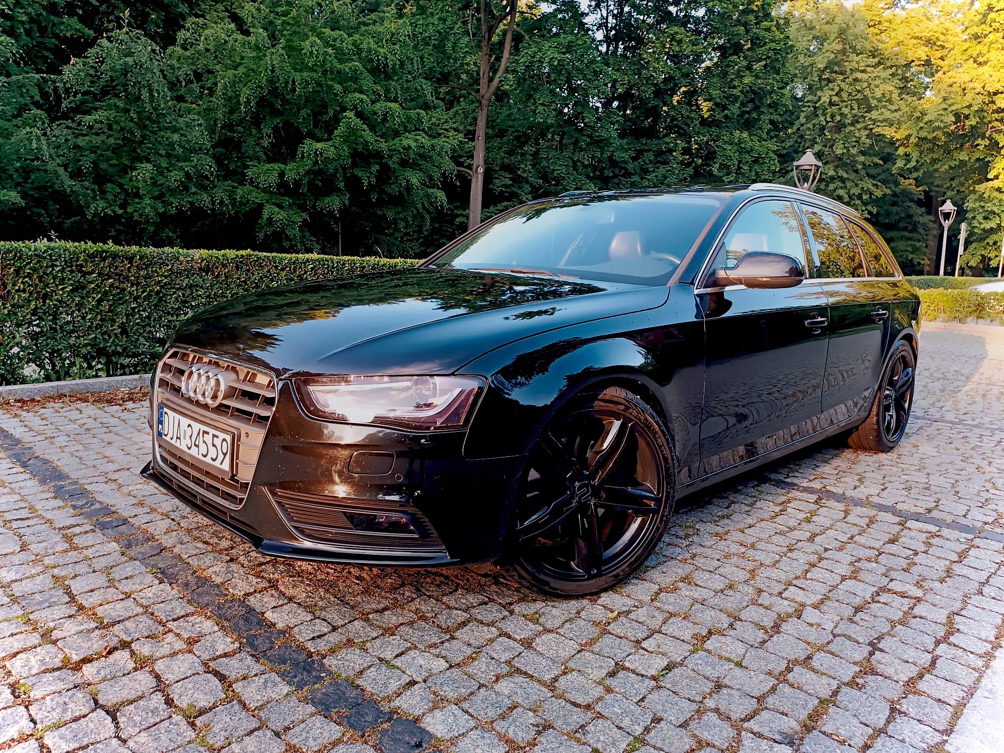 Audi A4 B8 | 2.0 TDI | Automat | Bogate wyposażenie | Serwis |