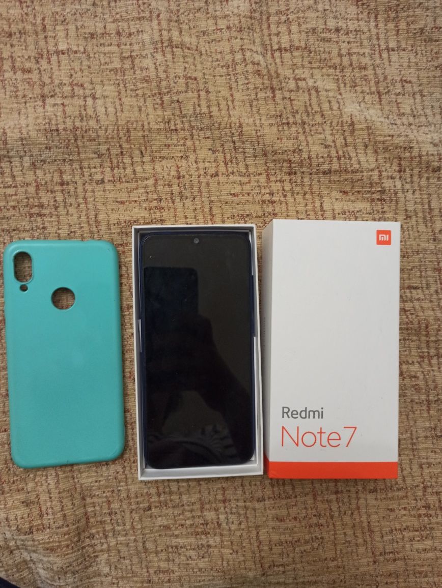 Телефон Redmi Note 7