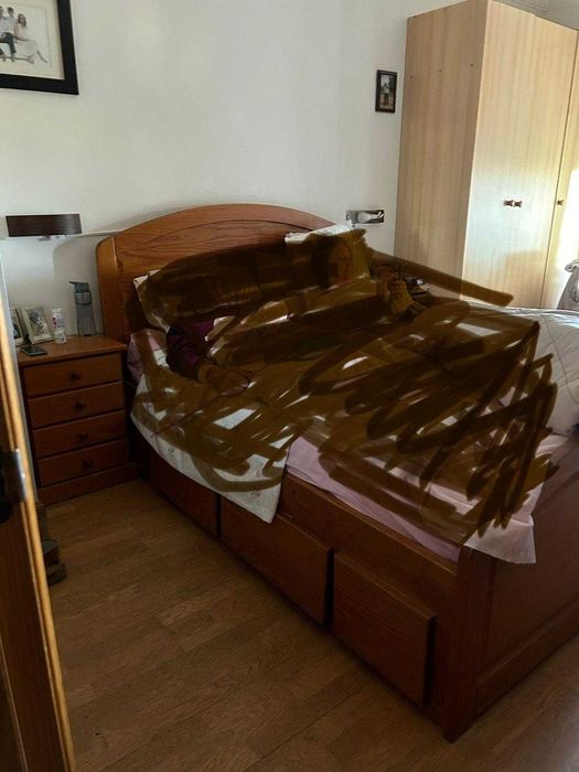 Cama de casal - pinho mel