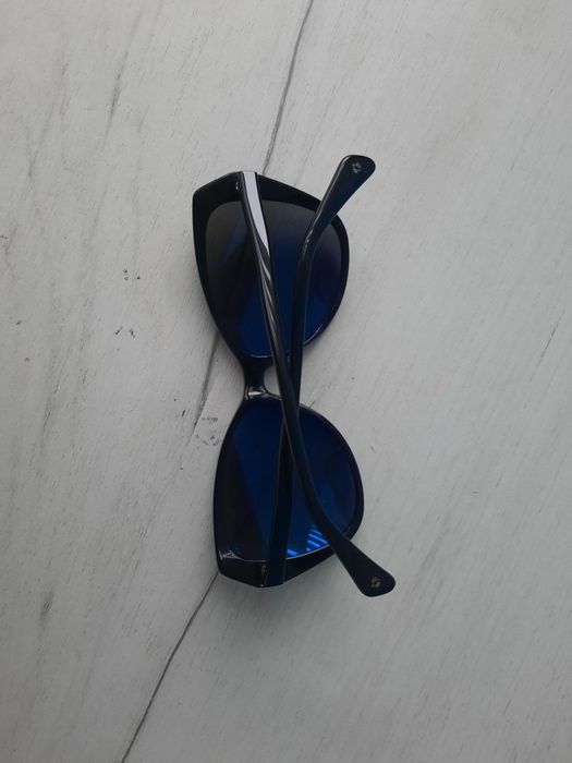 Сонцезахисні окуляри William Moris