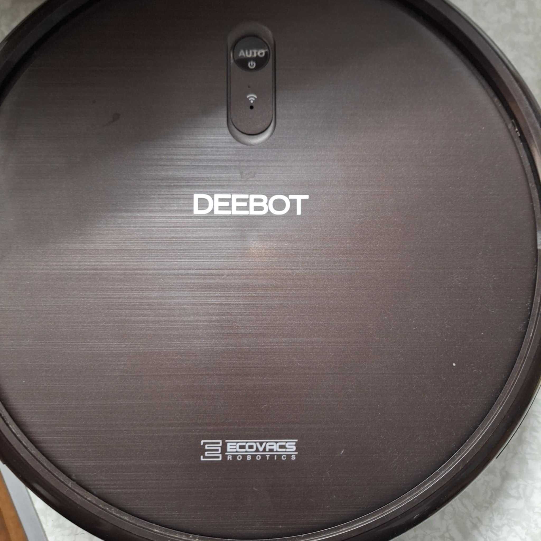 Robot sprzątający DEEBOT DN622.11 czarny