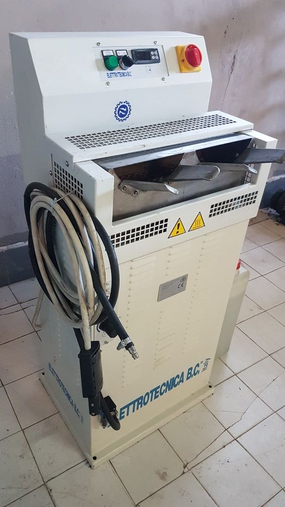 Maquina de calcado como nova