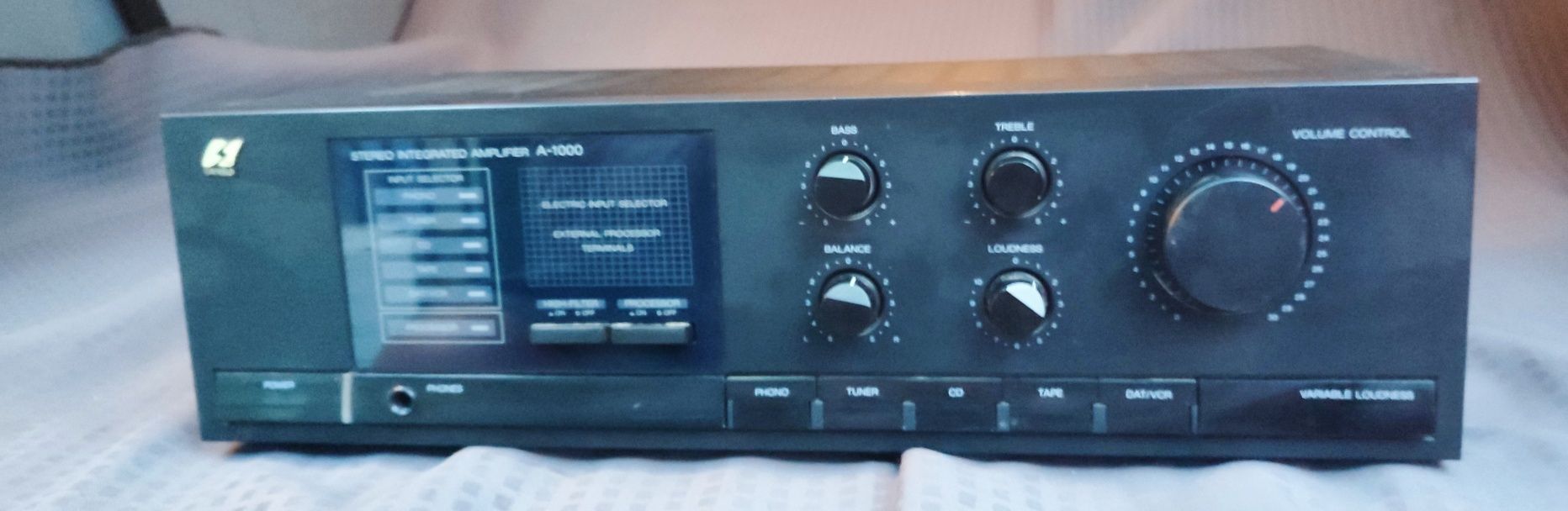 Wzmacniacz Sansui A-1000