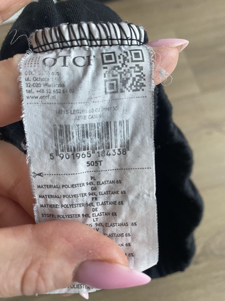 Czarne legginsy ocieplane 4F r. XS
