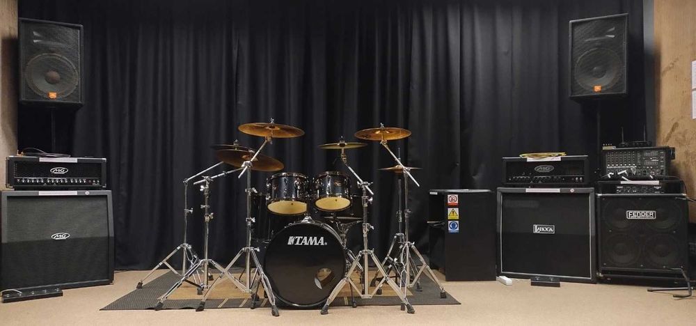 Całodobowa, profesjonalna sala prób muzycznych we Wrocławiu.