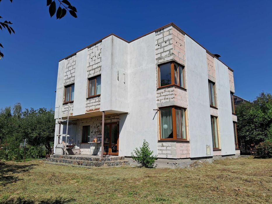 Пропоную в районі Корея будинок біля лісу — 210 м² комфорту та стилю