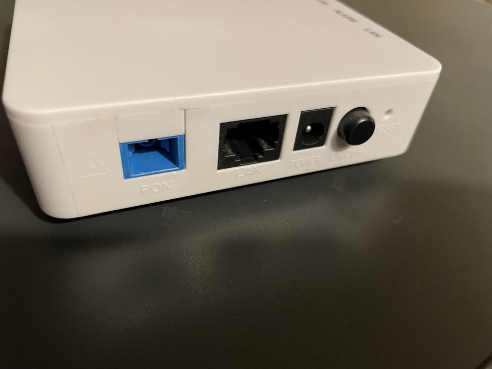 GPON ONU GP8100 оптический гигабитный терминал (новый, год гарантии)