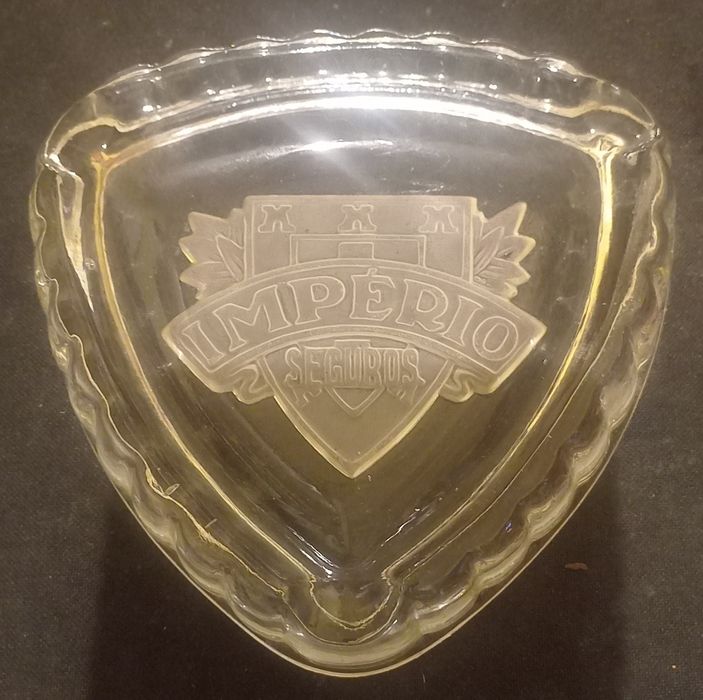 Companhia de Seguros Império,  Cinzeiro.