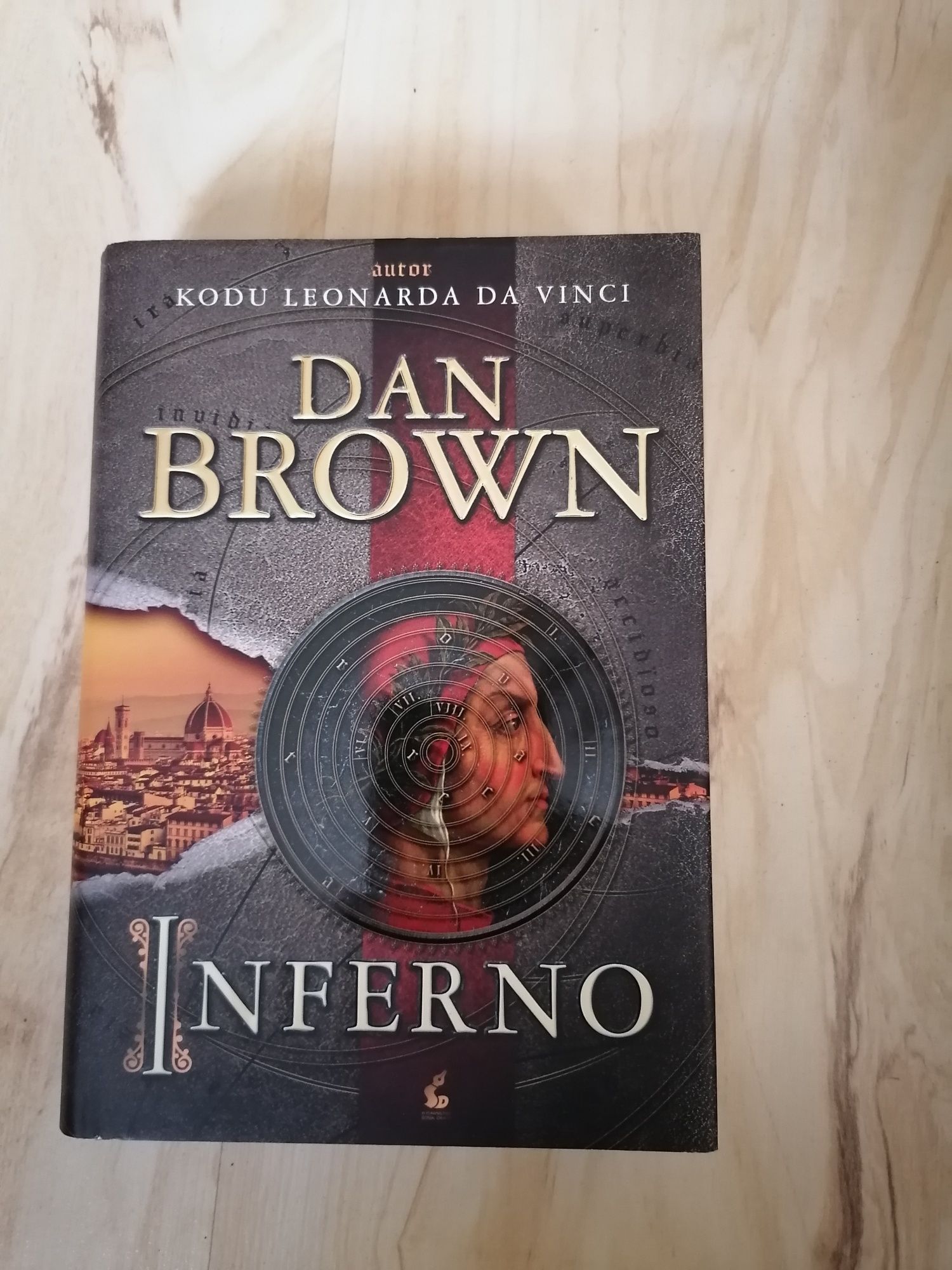 2 powieści Inferno i Zaginiony symbol Dan Brown