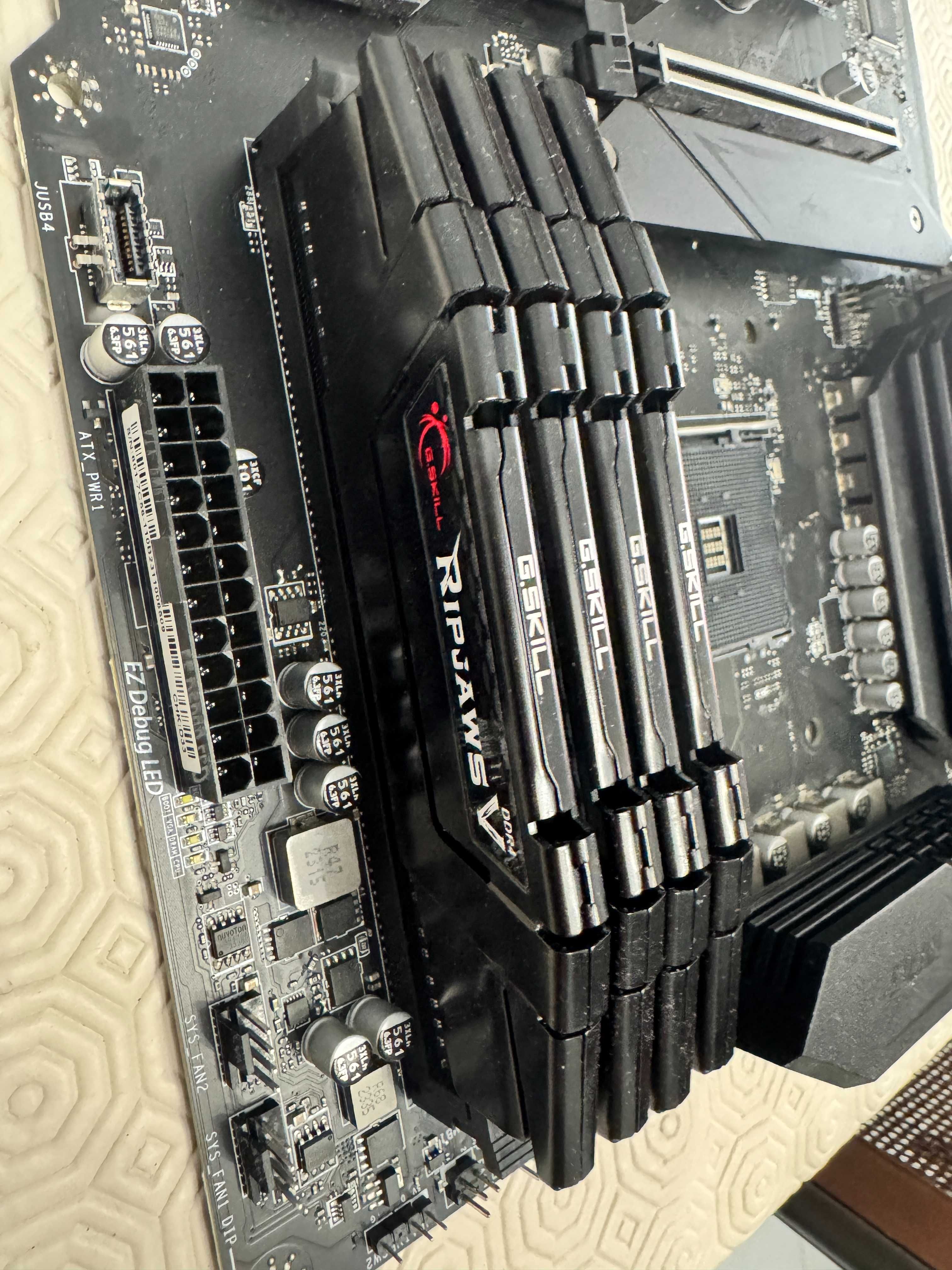 Combo Ryzen 7 5800X + B550 Gaming + 32GB RAM