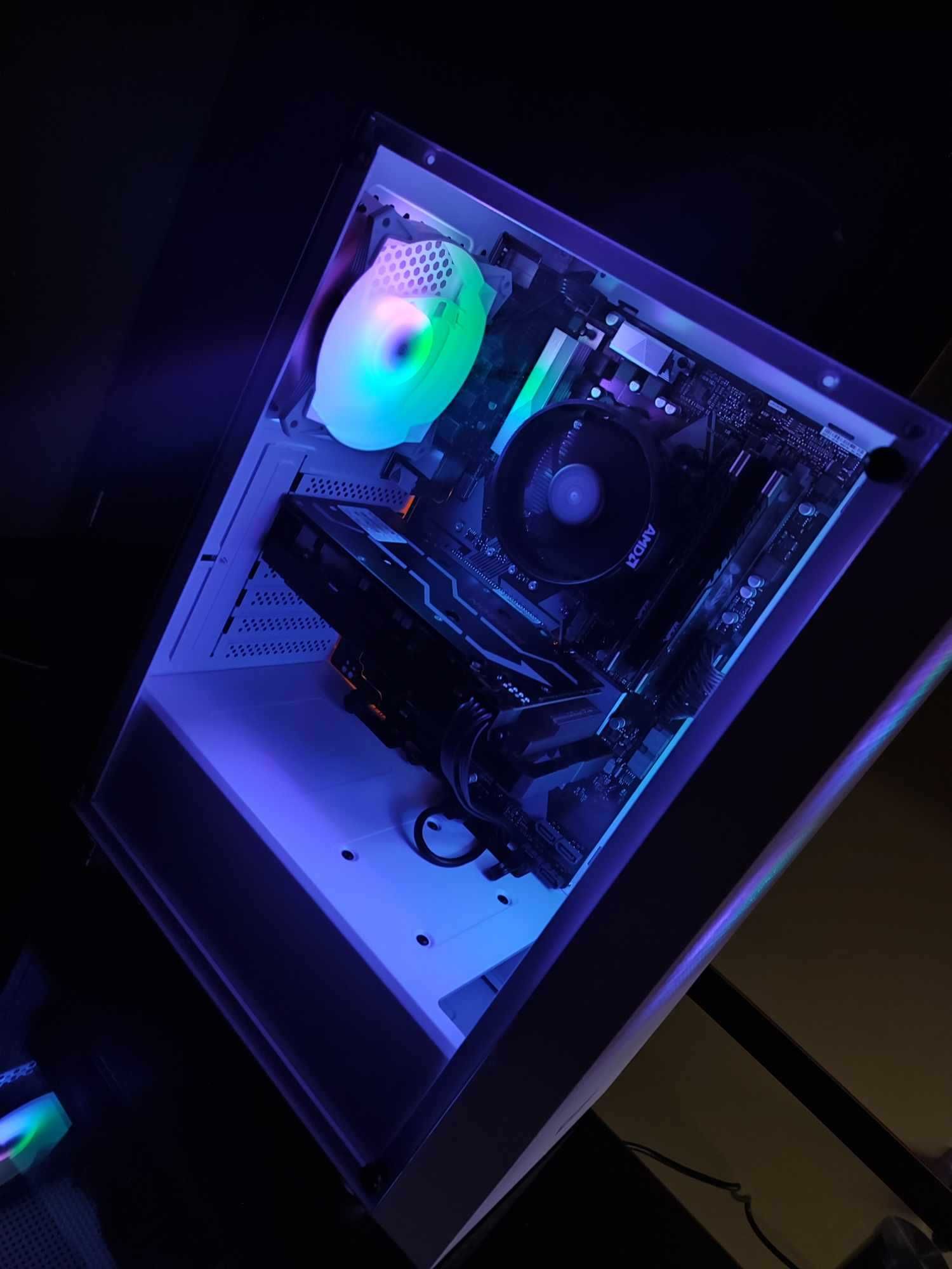 Komputer do gier [Ryzen 5600X] [RX 6600XT] [SSD 1TB] [32 GB RAM]