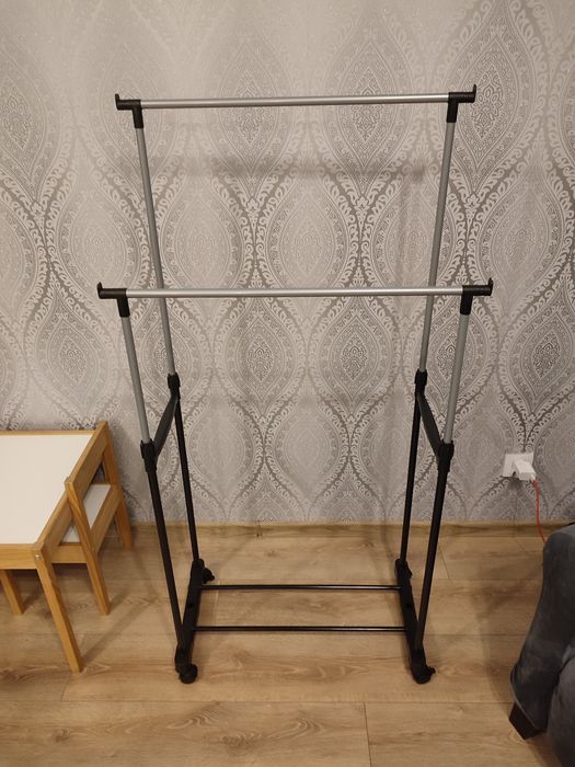 Nowy czarny organizer na ubrania stojący podwójny