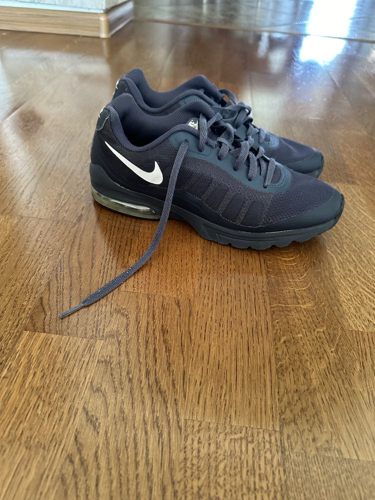 Кросівки Nike air 40