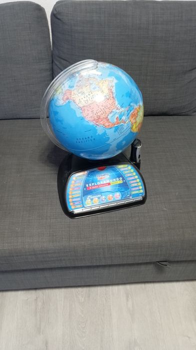 Globo interativo clementoni