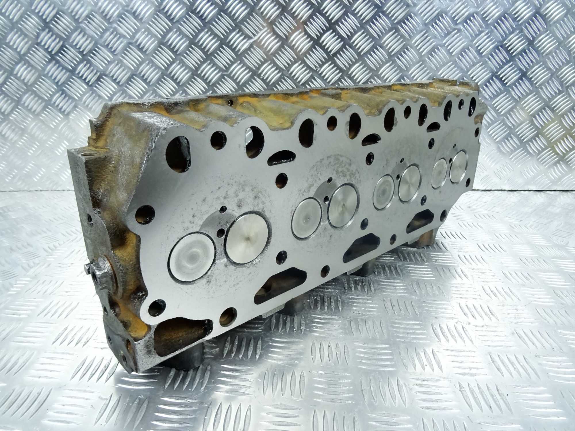 Głowica do silnika Deutz TCD2013L04 2V. Cylinder head Deutz