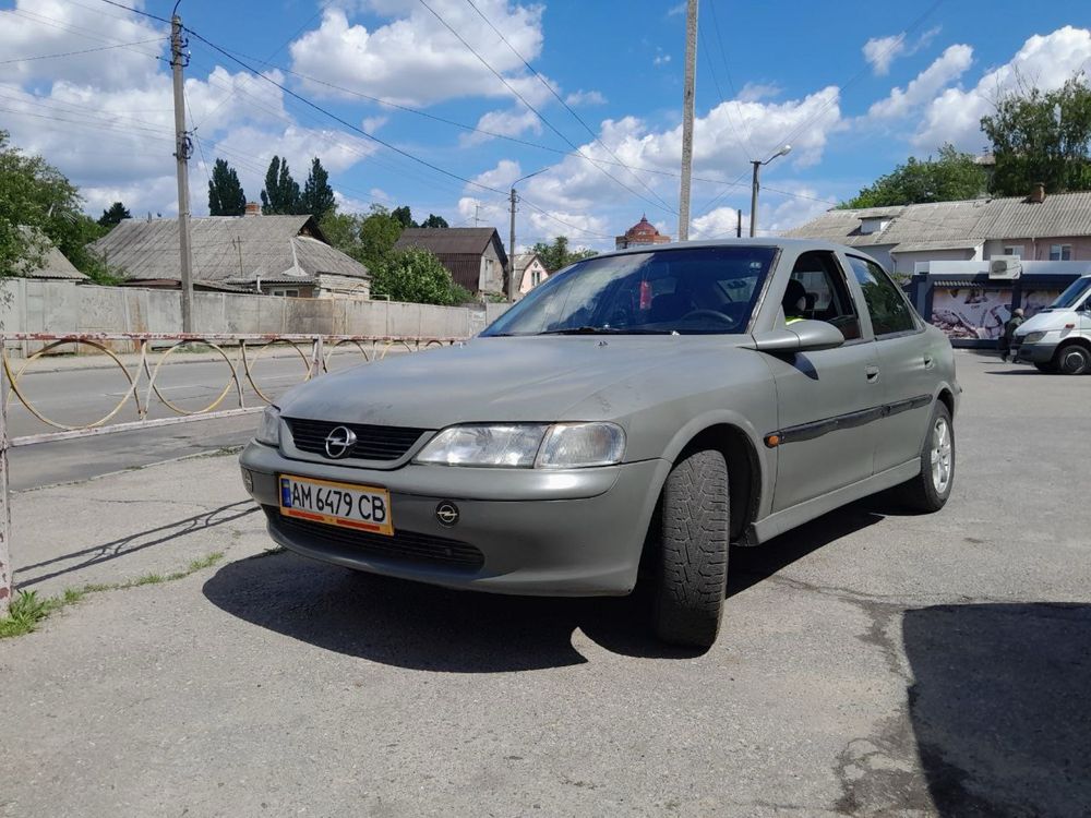 Опель вектра b 1,6