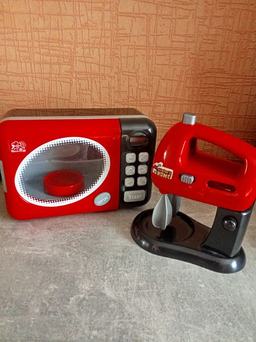 Дитяча мікрофілоьва піч та міксер