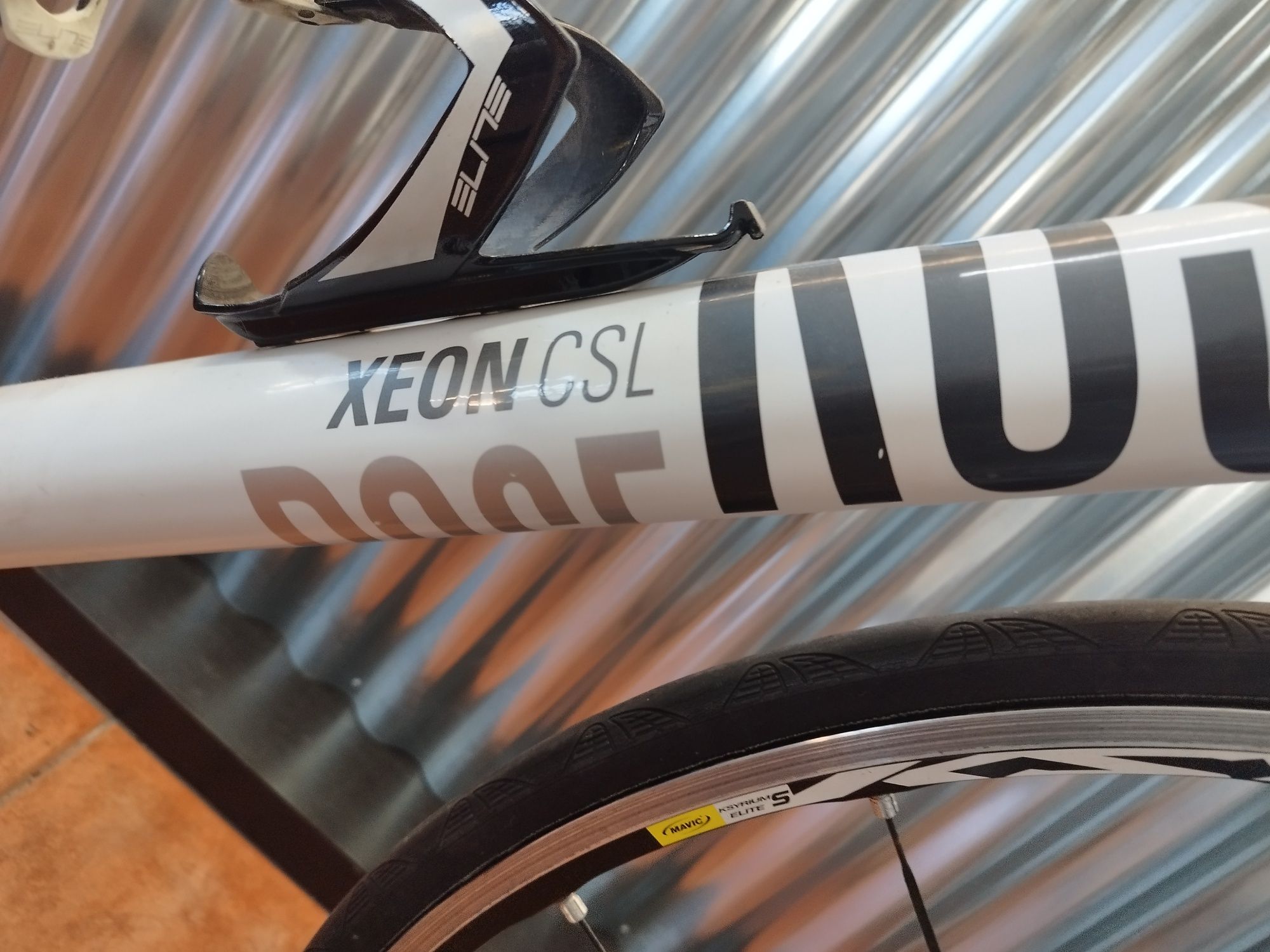 Bicicleta estrada Rose Xeon CSL 3000 Carbono