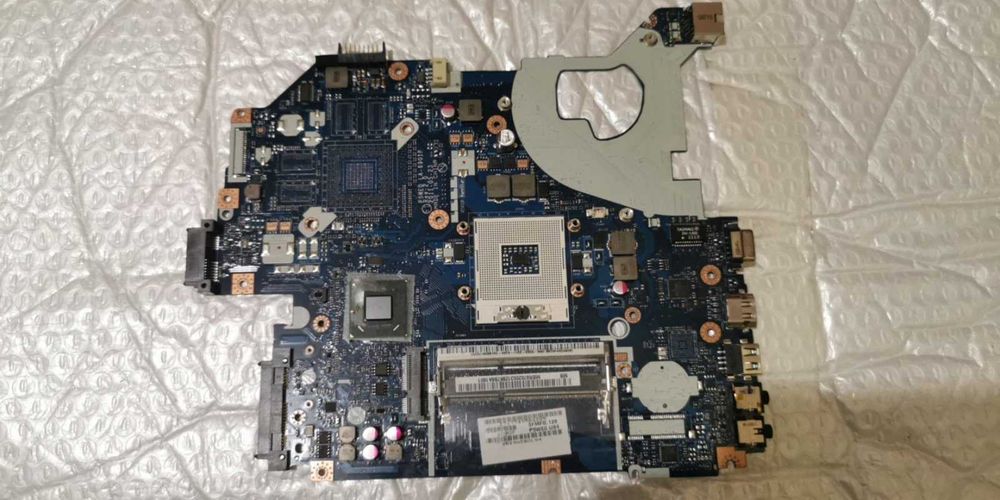 Плата Б/У Acer 5750 Z  рабочая 100 % 7 дней на тесты !