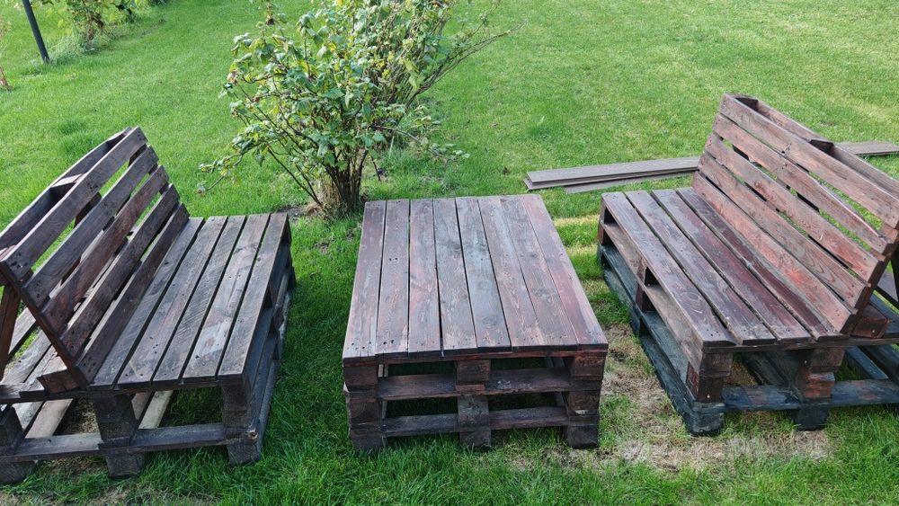 Komplet mebli ogrodowych z palet