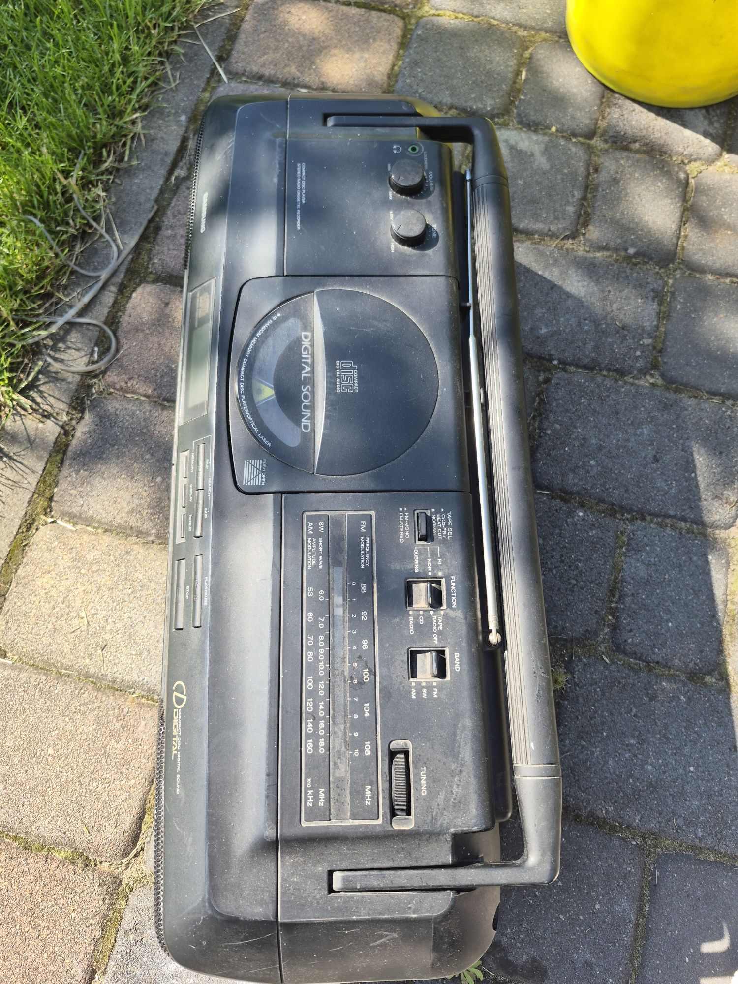 Radiomagnetofon samsung radio sprawne