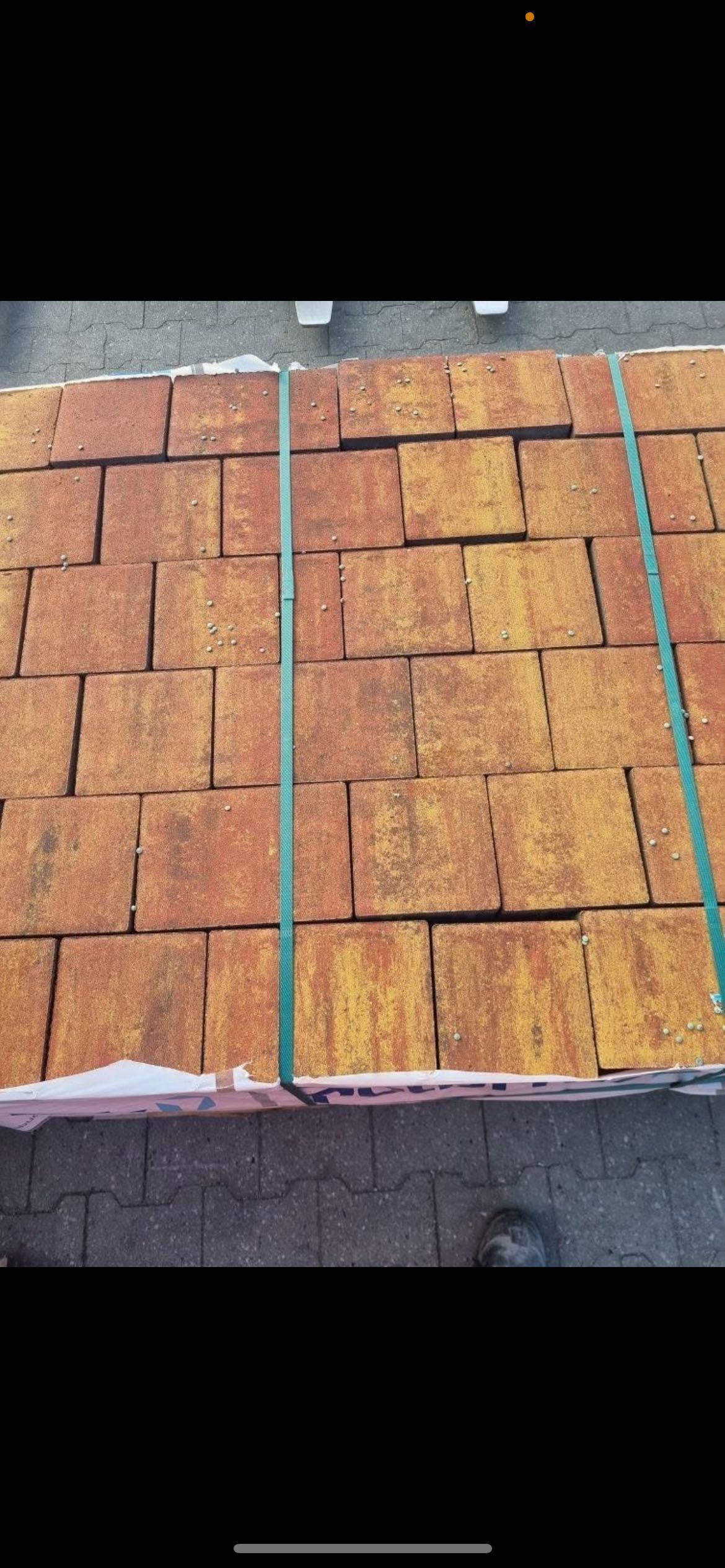 Cegla obijana splitowana na mur - piękna palisada split, łupana