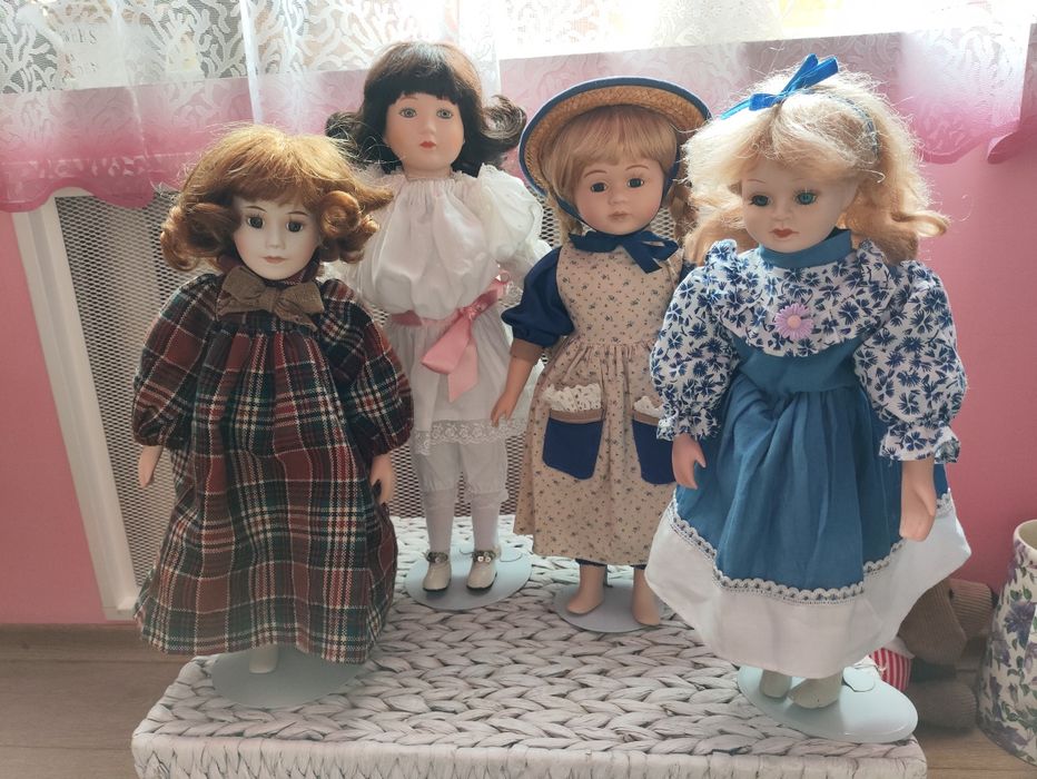 Лот! Ляльки порцелянові, 4 штуки