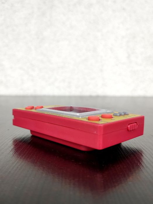 Mini Retro Games Console.