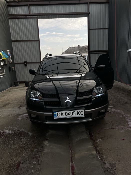 Продам Mitsubishi Outlander