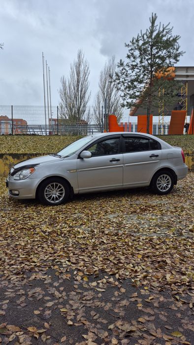 Hyundai Accent на автомате